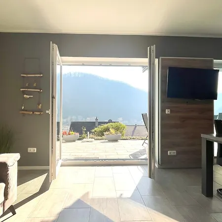 Ferienwohnung Sonnenterrasse, 1-4 Personen, 2 Schlafzimmer, Grosse Terrasse Mueden Exterior photo