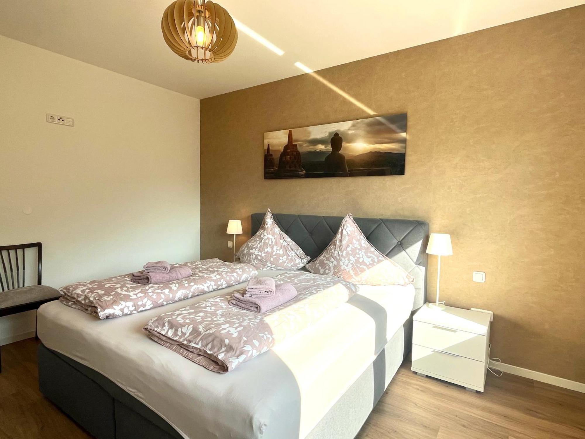 Sonnenterrasse, 1-4 Personen, 2 Schlafzimmer, Grosse Terrasse * Mueden