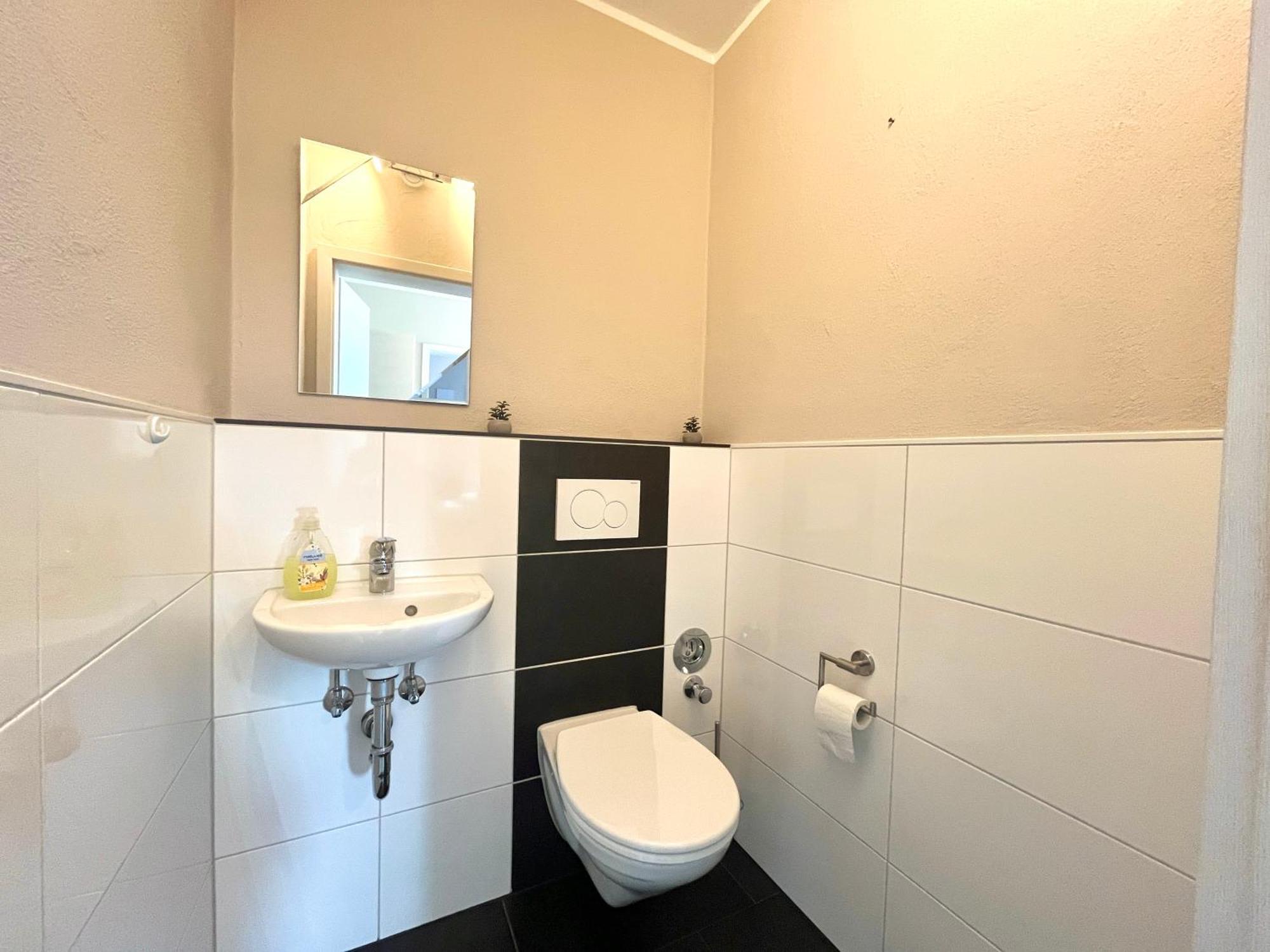 Sonnenterrasse, 1-4 Personen, 2 Schlafzimmer, Grosse Terrasse Apartment *